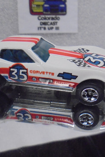Loose Hot Wheels White Corvette Stingray #35 w/Blackwalls