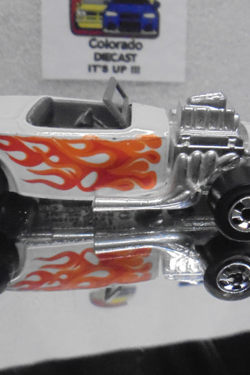 Loose Hot Wheels White Street Rodder w/Blackwalls