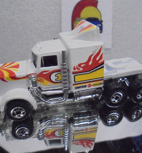 Loose Hot Wheels White Long Shot Semi Truck w/Blackwalls
