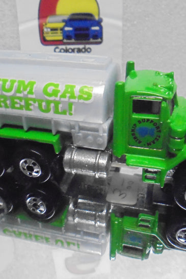 Loose Hot Wheels Green Helium Gas Tanker Truck w/Blackwalls