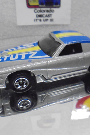 Loose Hot Wheels Silver Stutz Blackhawk w/Blackwalls