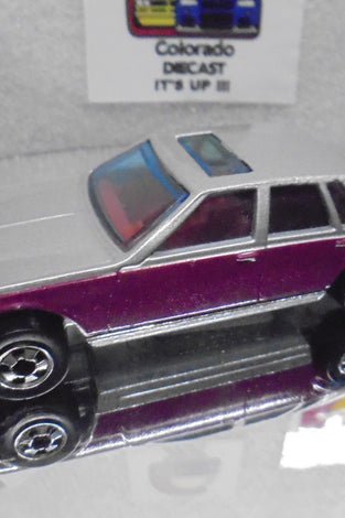 Loose Hot Wheels Silver Cadillac Seville w/Blackwalls