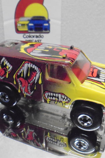 Loose Hot Wheels Purple Baja Breaker Van w/Blackwalls