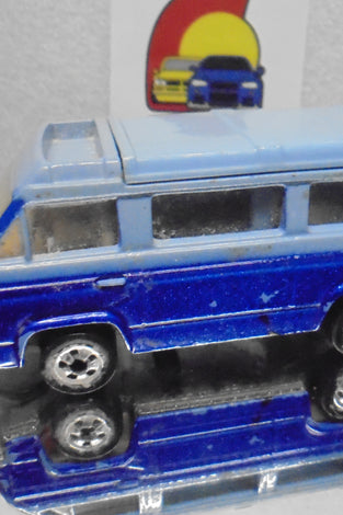 Loose Hot Wheels Blue Volkswagen Sunagon w/Blackwalls  Some Play Wear