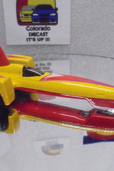 Loose Hot Wheels Yellow Tri Car X8 w/Blackwalls