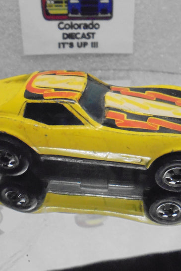 Loose Hot Wheels Yellow Corvette Stingray w/Blackwalls Very Minor Wear
