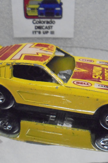 Loose Hot Wheels Yellow Show Hoss Mustang w/Blackwalls  Light Wear