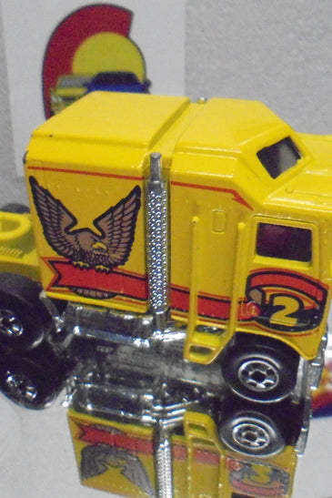 Loose Hot Wheels Yellow Thunder Roller w/Blackwalls