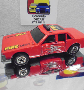 Loose Hot Wheels Red Crack Ups Fire Dept Fire Smasher w/Blackwalls Light Wear