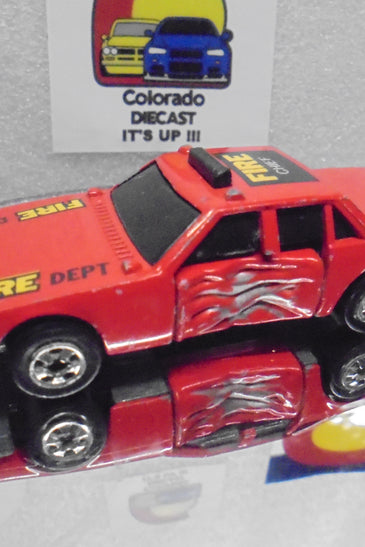 Loose Hot Wheels Red Crack Ups Fire Dept Fire Smasher w/Blackwalls Light Wear