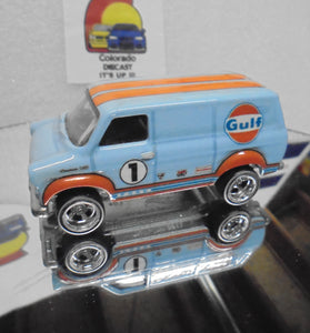 LOOSE HOT WHEELS GULF FORD TRANSIT SUPER VAN w/RR'S