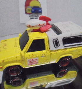 LOOSE HOT WHEELS YELLOW TOY STORY PIZZA PLANET TRUCK w/RR'S