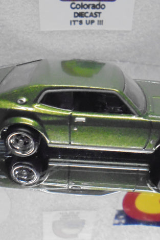 LOOSE HOT WHEELS GREEN NISSAN LAUREL 2000SGX w/RR'S