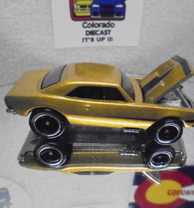 LOOSE HOT WHEELS GOLD '67 CHEVY CAMARO w/RR'S