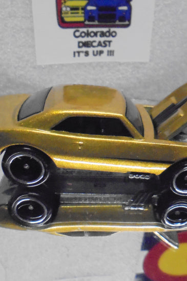 LOOSE HOT WHEELS GOLD '67 CHEVY CAMARO w/RR'S