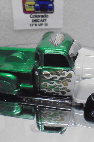 LOOSE HOT WHEELS GREEN/WHITE LA TROCA LOWRIDER TRUCK w/RR'S