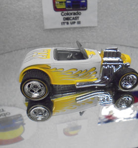 LOOSE HOT WHEELS WHITE STREET RODDER w/RR'S