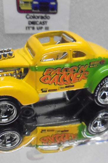 LOOSE HOT WHEELS YELLOW PASS'N GASSER CHASE w/RR'S WHITE INITIALS