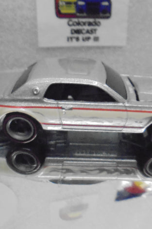 LOOSE HOT WHEELS SILVER '68 MERCURY COUGAR w/RR'S