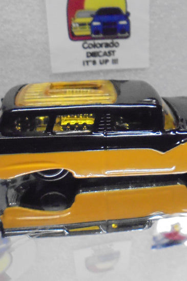 LOOSE HOT WHEELS BLACK/YELLOW 8 CRATE CHASE w/RR'S BLACK POR INITIALS