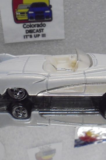 LOOSE HOT WHEELS WHITE '51 LESABRE CONCEPT w/RR'S