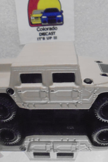 LOOSE HOT WHEELS TAN HUMMER H1 w/RR'S