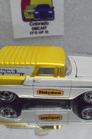LOOSE HOT WHEELS WHITE/YELLOW MILODON '56 NOMAD w/RR'S