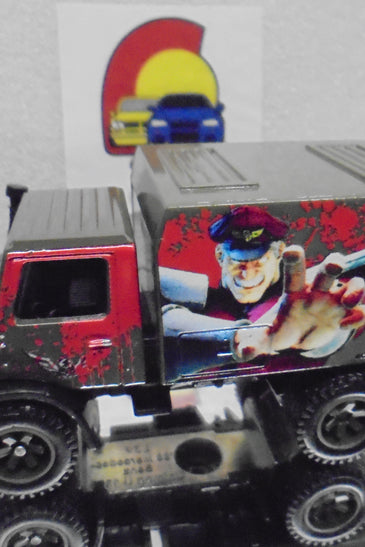 LOOSE HOT WHEELS STREET FIGHTER MERCEDES UNIMOG U-1300 w/RR'S