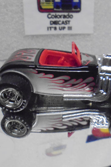 LOOSE HOT WHEELS BLACK w/FLAMES STREET RODDER w/REAL RIDERS