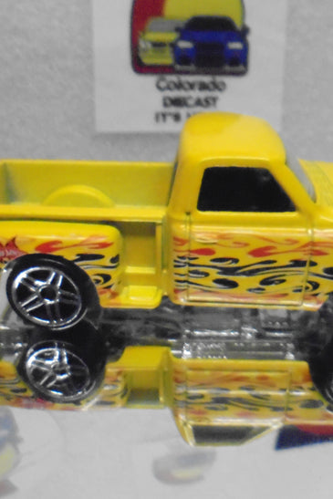 LOOSE HOT WHEELS YELLOW w/FLAMES '69 CHEVY TRUCK