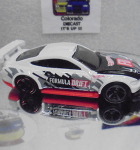 LOOSE HOT WHEELS WHITE FORMULA DRIFT CUSTOM '18 FORD MUSTANG GT