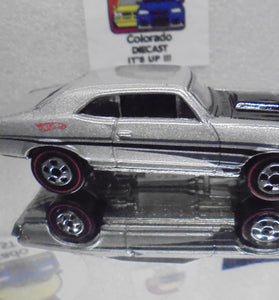 LOOSE HOT WHEELS SILVER '68 CHEVY NOVA w/REDLINES