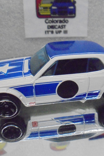 LOOSE HOT WHEELS BLUE/WHITE NISSAN SKYLINE 2000GT-R