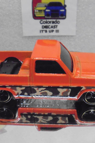 LOOSE HOT WHEELS ORANGE CAMO  '83 CHEVY SILVERADO