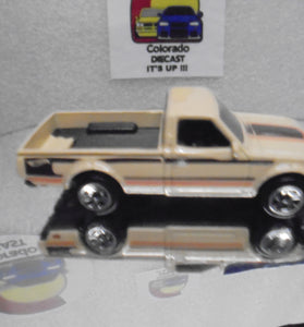 LOOSE HOT WHEELS TAN DATSUN 620 PICKUP MULTI PACK EXCLUSIVE