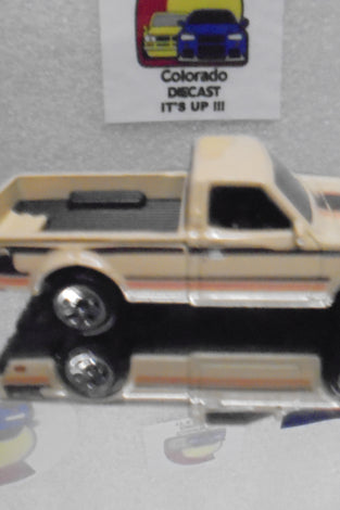 LOOSE HOT WHEELS TAN DATSUN 620 PICKUP MULTI PACK EXCLUSIVE