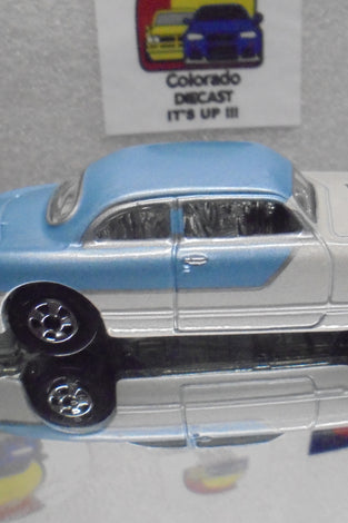 LOOSE HOT WHEELS BLUE/WHITE SHOE BOX w/BLACKWALLS