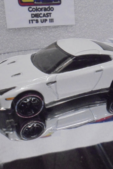 LOOSE HOT WHEELS WHITE '17 NISSAN GT-R (R35) ID CAR