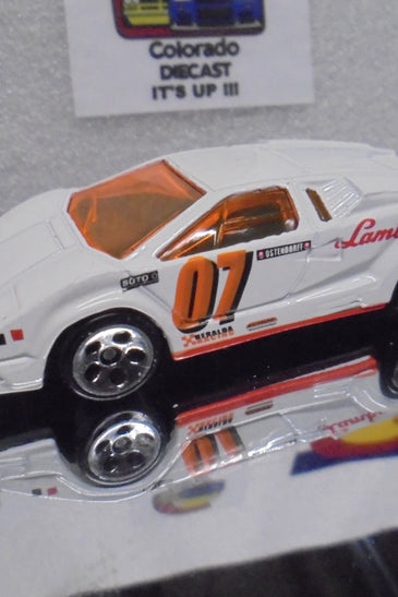 LOOSE HOT WHEELS WHITE LAMBORGHINI COUNTACH w/5 SPOKES