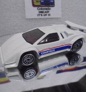 LOOSE HOT WHEELS WHITE LAMBORGHINI COUNTACH w/ULTRA HOTS