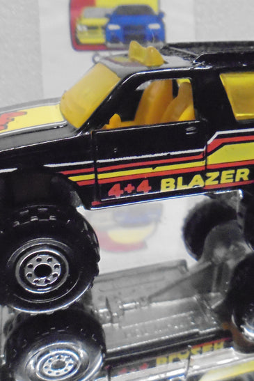 LOOSE HOT WHEELS BLACK CHEVY BLAZER 4X4 w/CT WHEELS