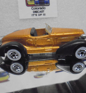 LOOSE HOT WHEELS GOLD AUBURN 852 w/WHITEWALLS