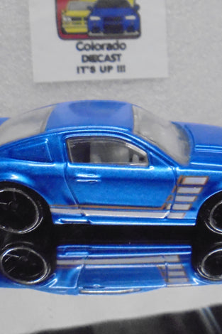 LOOSE HOT WHEELS BLUE '07 FORD MUSTANG