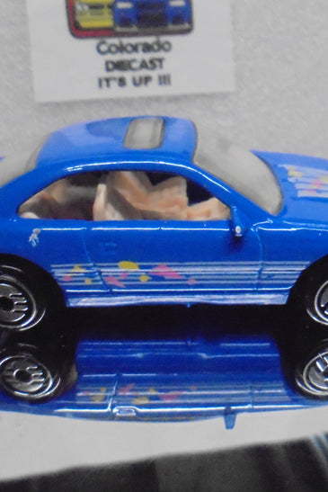 LOOSE HOT WHEELS BLUE BMW w/ULTRA HOTS