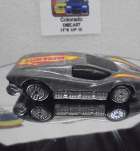 LOOSE HOT WHEELS GREY SILVER BULLET w/ULTRA HOTS