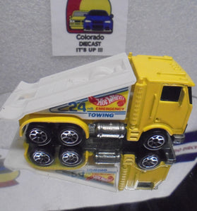 LOOSE HOT WHEELS YELLOW RAMP TRUCK w/7 SPOKE WHEELS