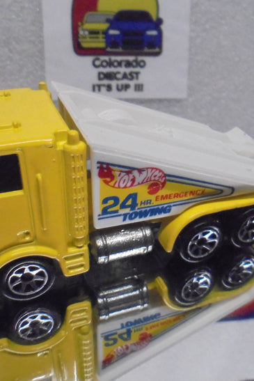 LOOSE HOT WHEELS YELLOW RAMP TRUCK w/7 SPOKE WHEELS
