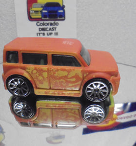 LOOSE HOT WHEELS ORANGE SCION XB