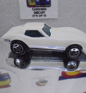 LOOSE HOT WHEELS PEARL WHITE CORVETTE STINGRAY w/5 SPOKE WHEELS