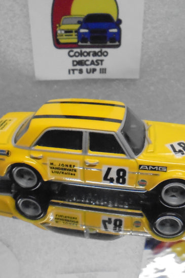 LOOSE HOT WHEELS YELLOW MERCEDES-BENZ 300 SEL 6.8 AMG w/REAL RIDER'S